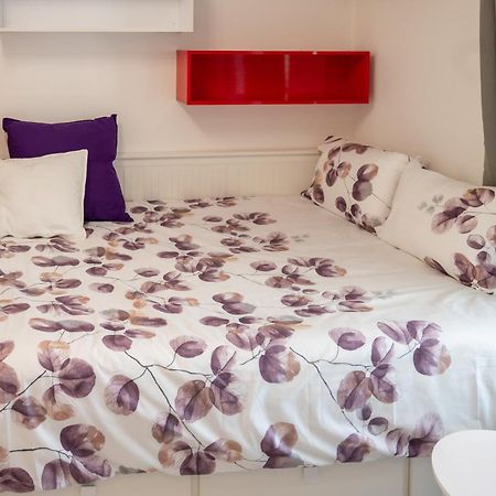 Apartmán Colorful Studio With Balcony - Free Parking Sofie Exteriér fotografie