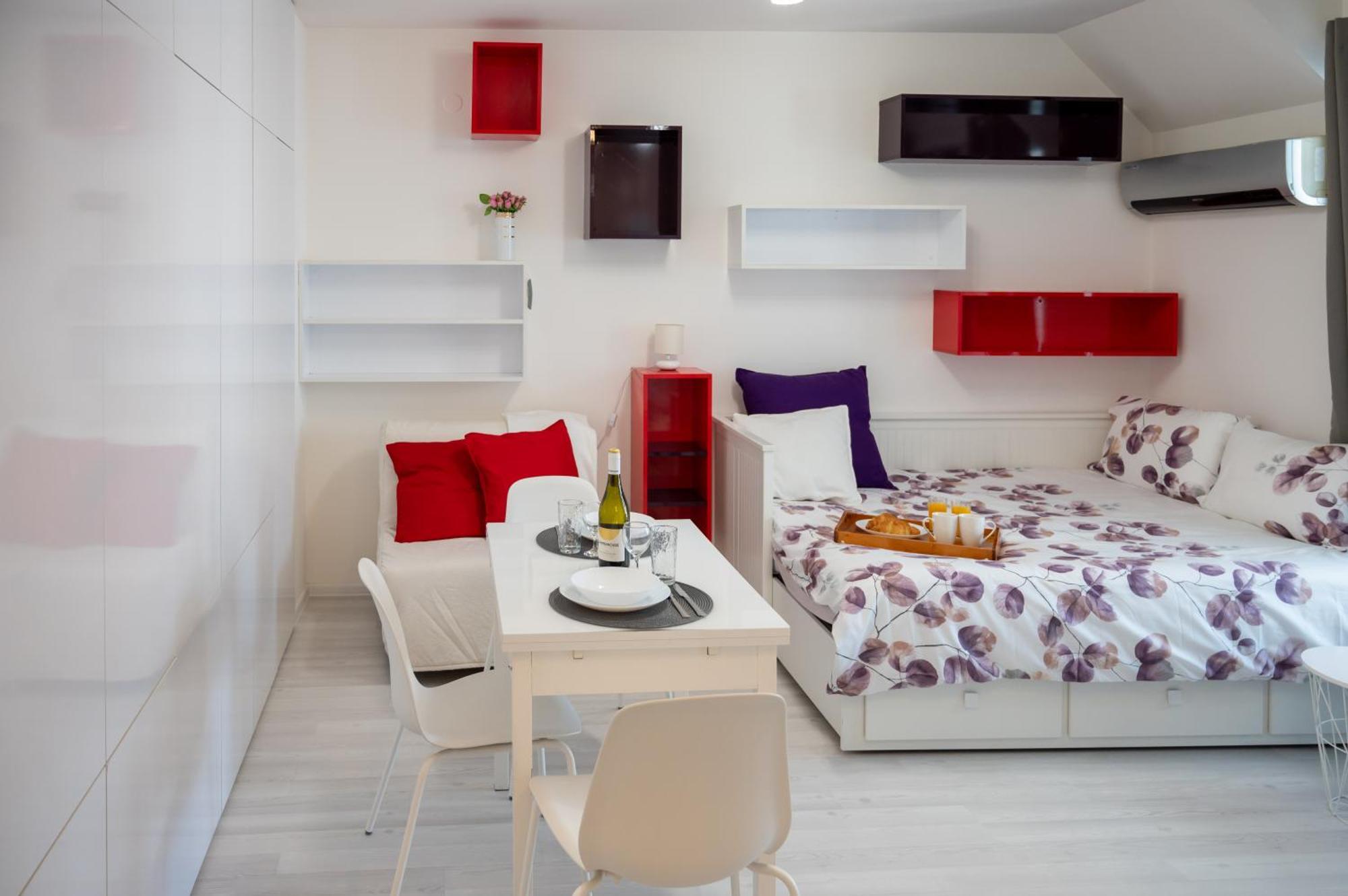 Apartmán Colorful Studio With Balcony - Free Parking Sofie Exteriér fotografie